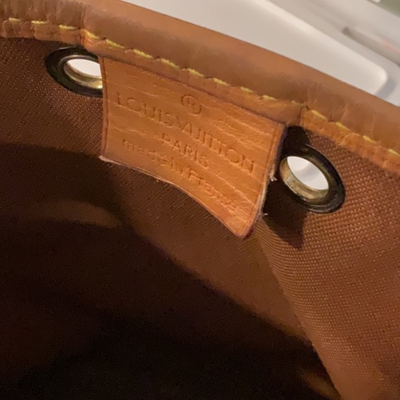 Bucket bag monogram - Picture 3 of 5